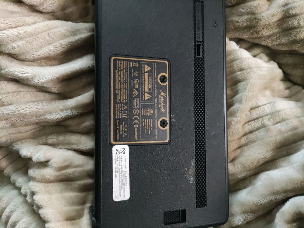 마샬 스톡웰 블루투스 스피커 이미지