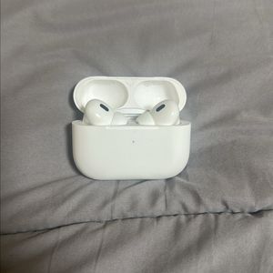 에어팟 프로2 이미지