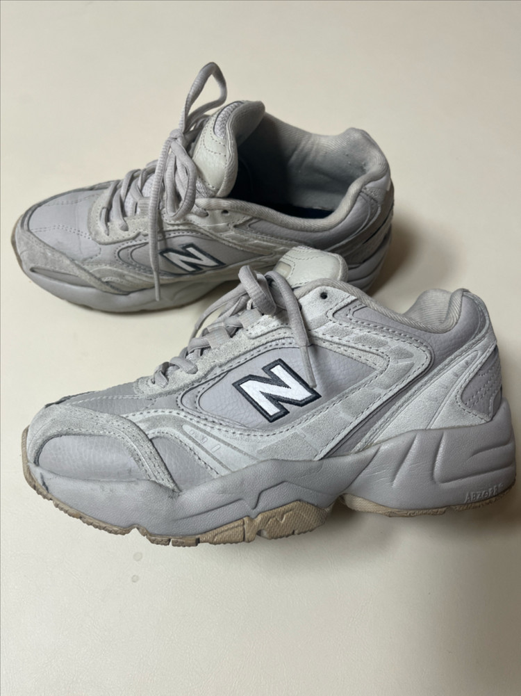 뉴발란스 452 230사이즈 이미지