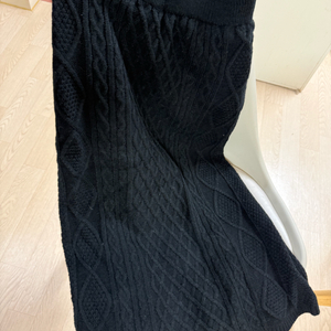 (새상품) 코데즈컴바인 꽈배니 니트 치마 이미지