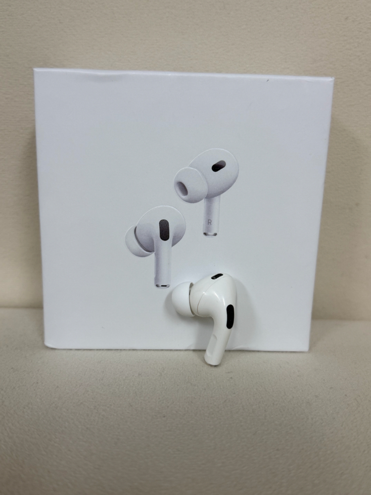 에어팟 프로 2세대 왼쪽 유닛 c타입 이미지