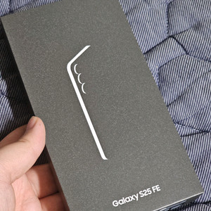 갤럭시 S25 FE 화이트 256GB 국내 자급제 미개봉 새상품 이미지