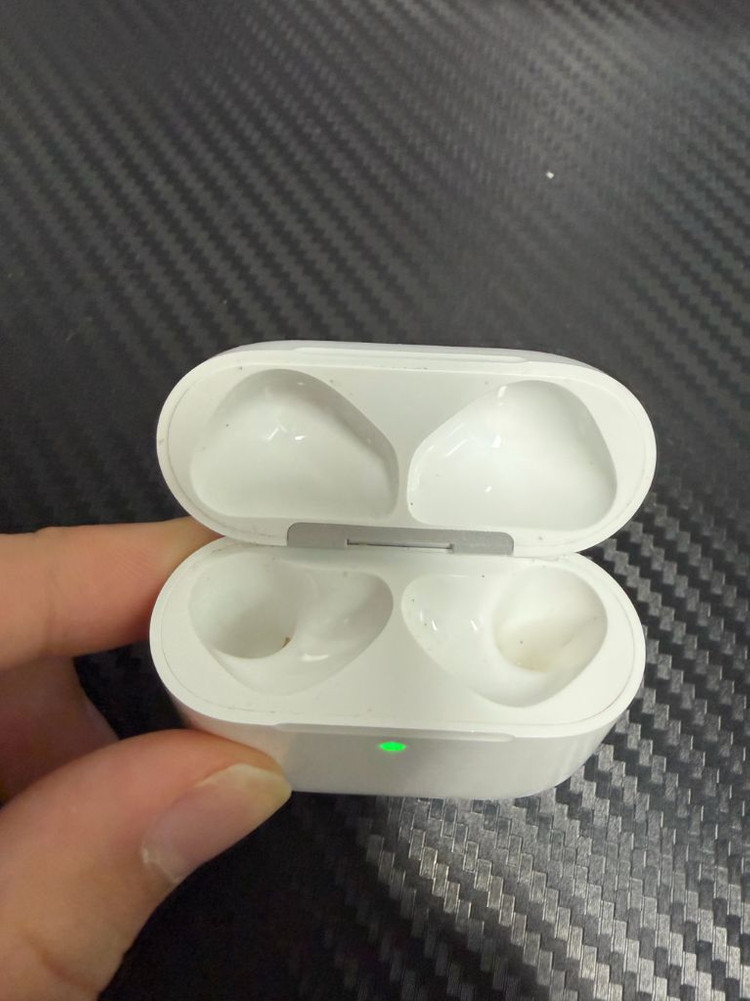 에어팟 4세대 노캔X 이미지