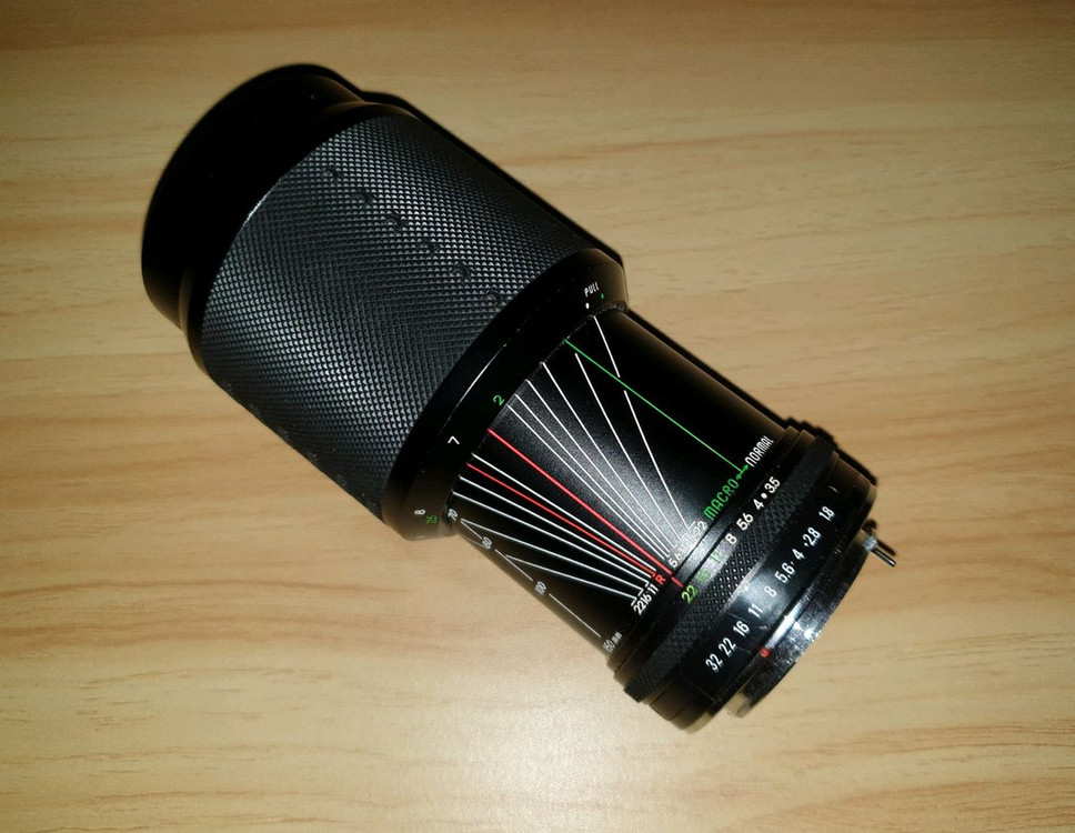 시그마 줌 1:3.5 70-150mm 렌즈 이미지