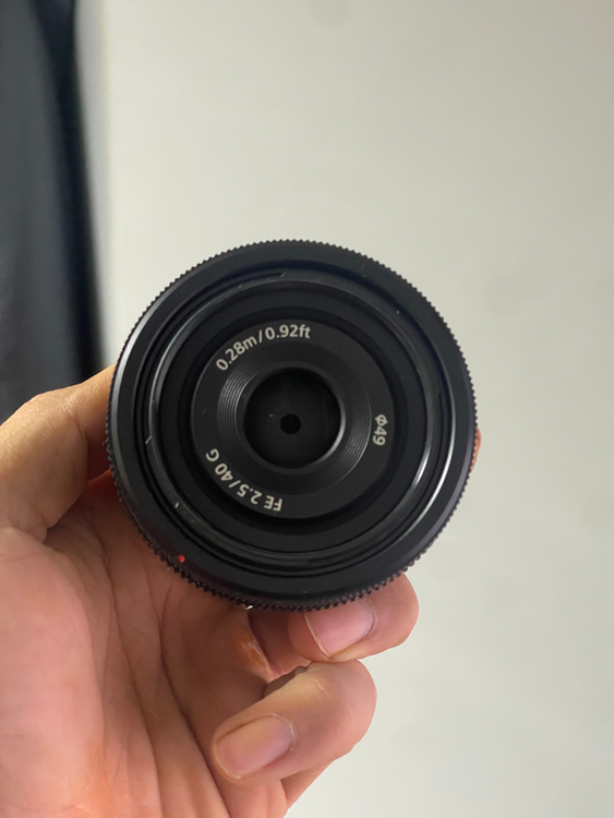 Sony FE 40mm F2.5g 렌즈 풀박 + 하오겐 사각후드 이미지