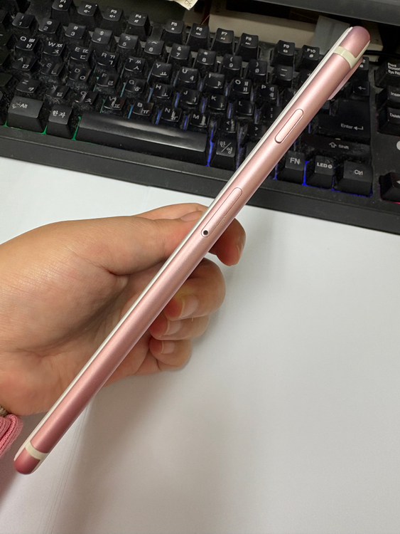 아이폰7플러스 128GB 로즈골드 중고폰 배터리90% 인스타 사진폰 레트로감성 카메라폰 114693 이미지