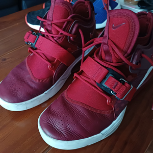 나이키 에어포스270 짐레드 275mm 농구화 이미지