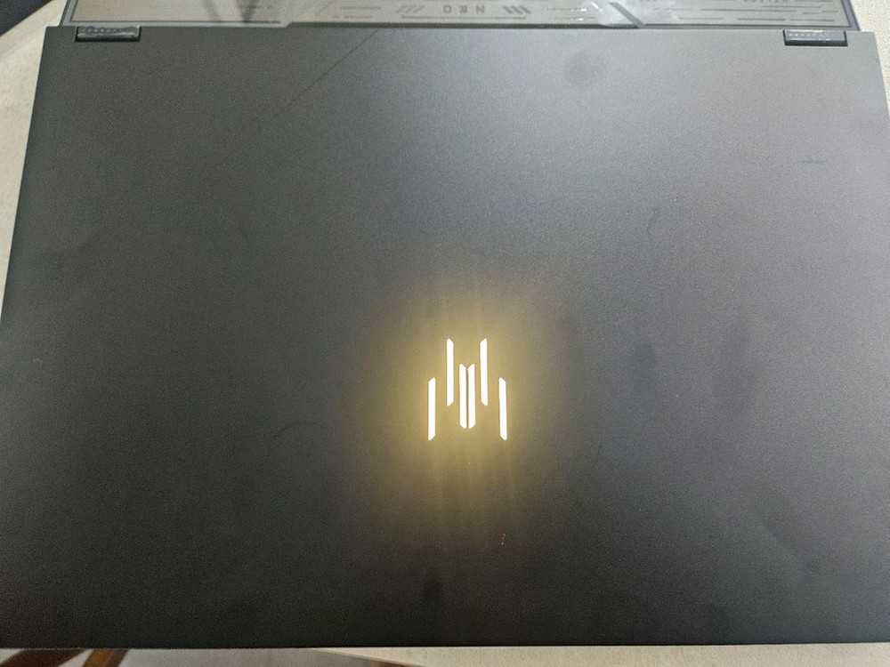 [단순개봉]에이서 프레데터 헬리오스 네오 18 5070TI 게이밍 노트북 이미지