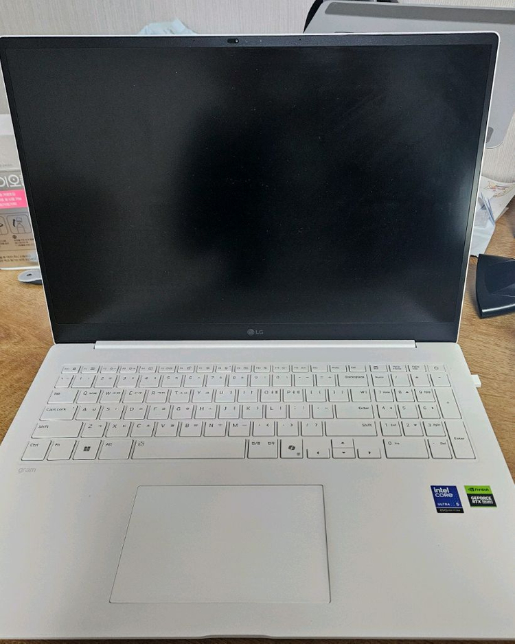 2025그램프로 17 렘32gb 에로우레이크 512gb 4050 노트북 이미지