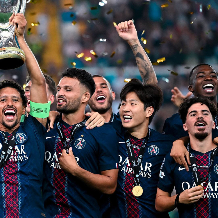 (국내배송) 25-26 파리 생제르망 홈 유니폼 져지 판매 (이강인 뎀벨레 비티냐 두에 흐비차 크바라츠헬리아 등) 이미지