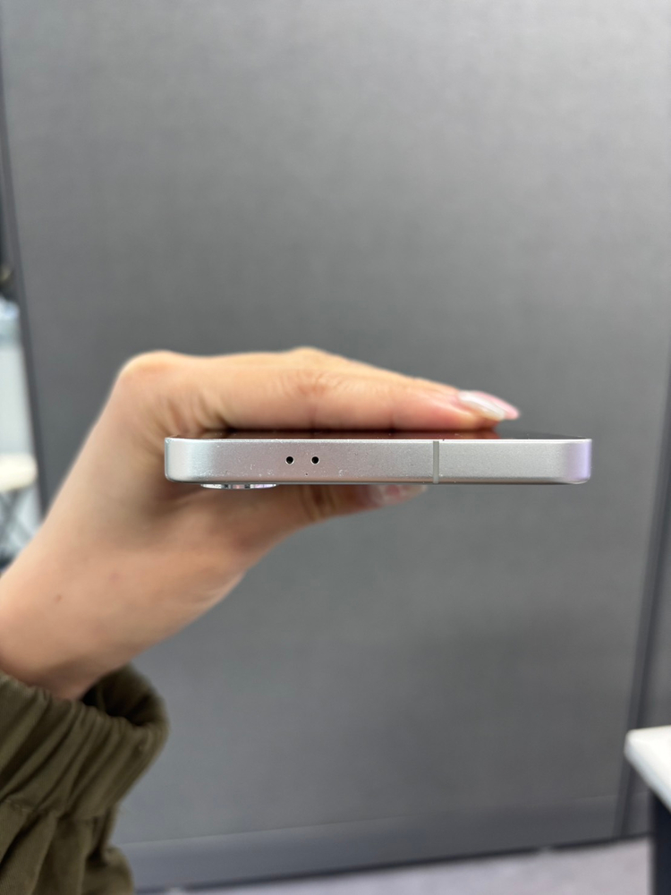 갤럭시 S24플러스 256gb 실버/ 중고폰업무폰저가폰세컨폰공기계게임폰효도폰게임폰알뜰폰 이미지