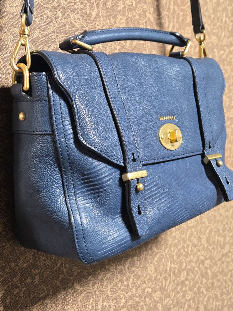 빈폴 여성 가죽 크로스백 이미지