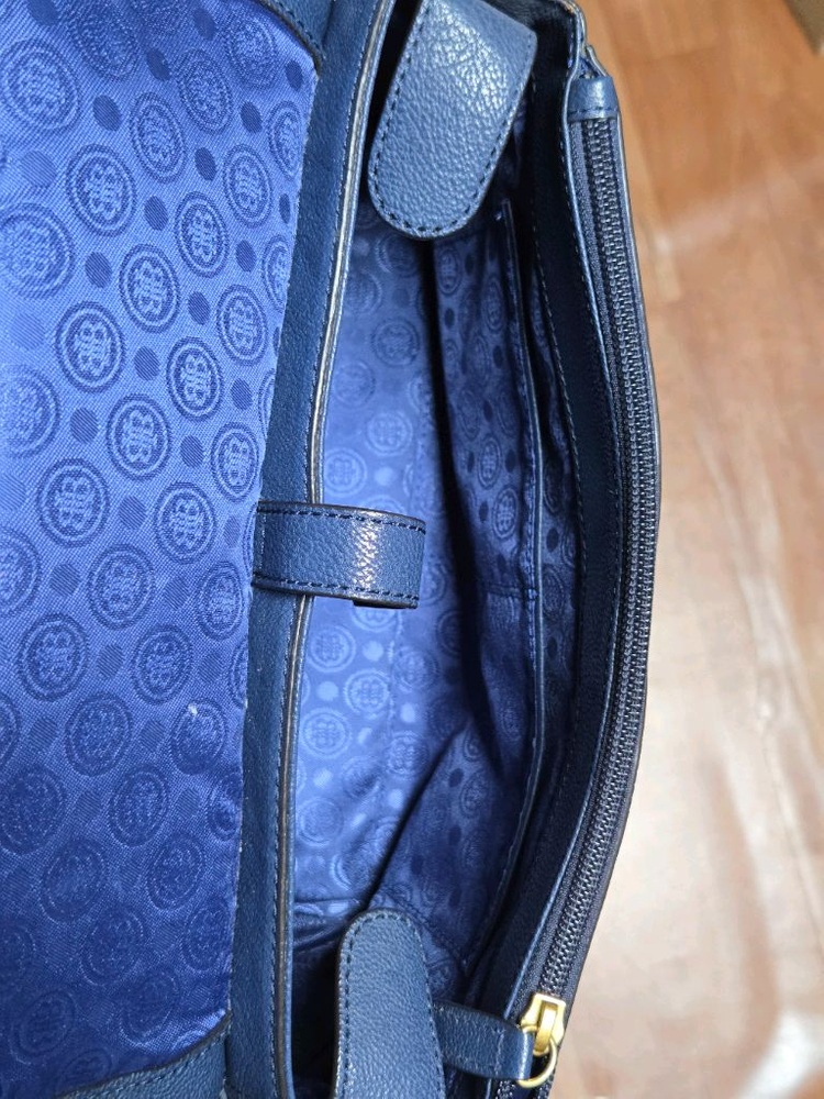 빈폴 여성 가죽 크로스백 이미지