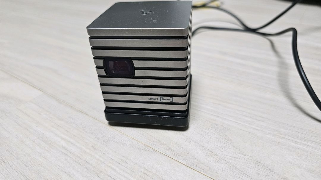 미니 빔프로젝터 이미지