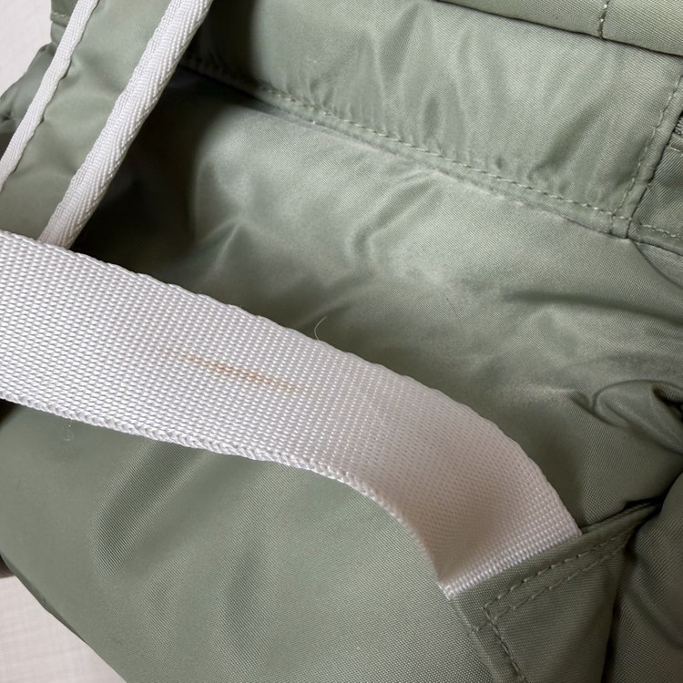 아프리콧스튜디오 백팩 올리브 이미지