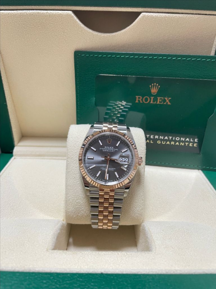 로렉스 126231 신형 데이저스트 다크로듐 바 36미리 로즈콤비 팝니다 이미지