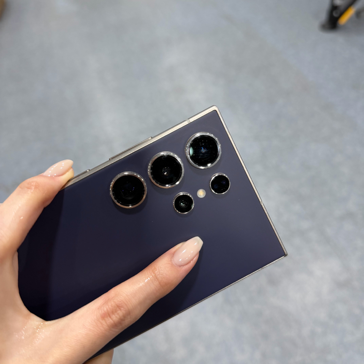 갤럭시 S24 울트라 256GB 이미지