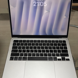 M3 맥북에어 13인치 (16GB/512GB) 이미지