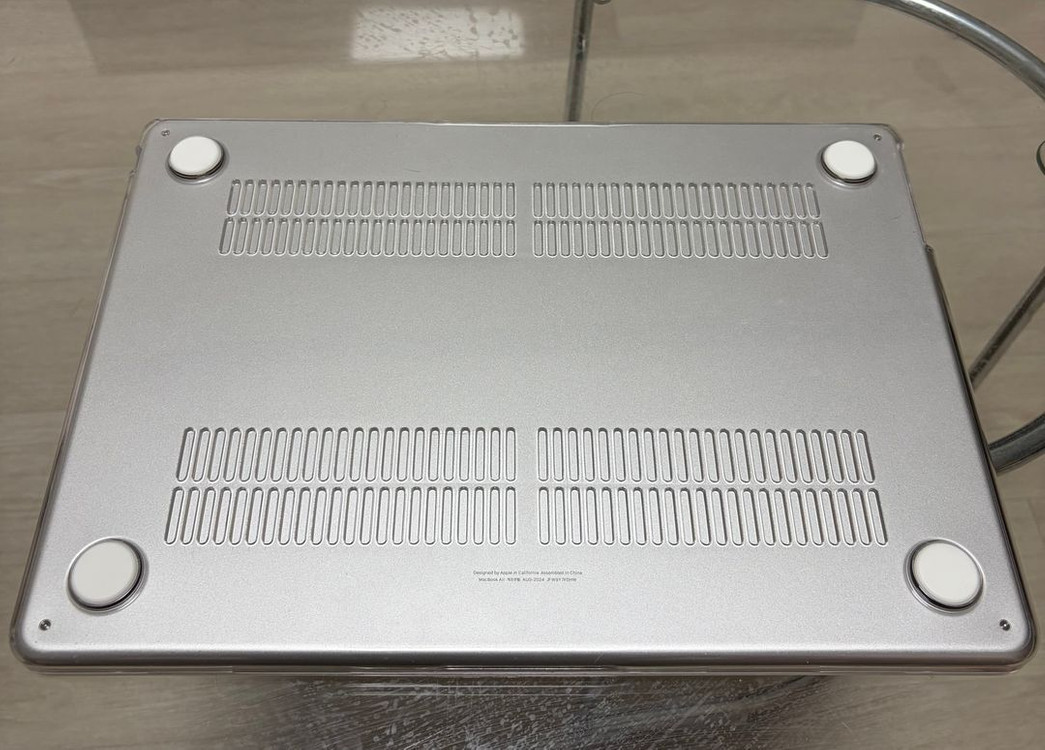 M3 맥북에어 13인치 (16GB/512GB) 이미지