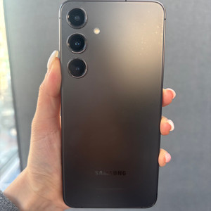 갤럭시 S24플러스 256gb 블랙／ 중고폰업무폰저가폰세컨폰공기계게임폰효도폰게임폰알뜰폰 이미지