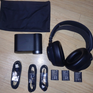 스틸시리즈 Arctis Nova Pro 노바 프로 무선 게이밍 헤드셋 판매해요 이미지