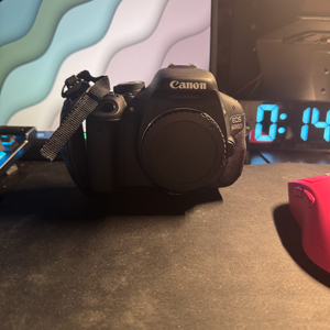 캐논 EOS 600D 입문용 세트 (18-55 is STM + 가방) 상태 최상 / 바로 사용 가능 이미지