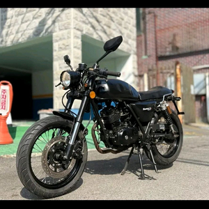 엘로이 헌터 125 20년식 6천키로 신차급 낭만바이크 이미지