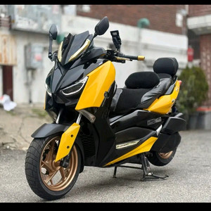 야마하 Xmax 300 20년식 5만키로 노랑이 이미지