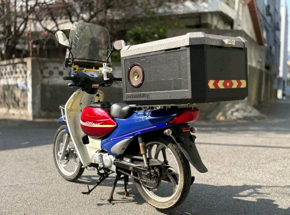 시티 이코노밋110cc 2만키로 배달세팅 led튜닝 밥통 스크린 탑박승 이미지