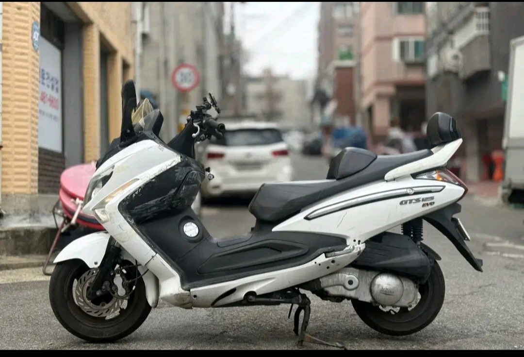 Sym보이져125cc 15년 5만키로마실용 엔진짱짱 이미지