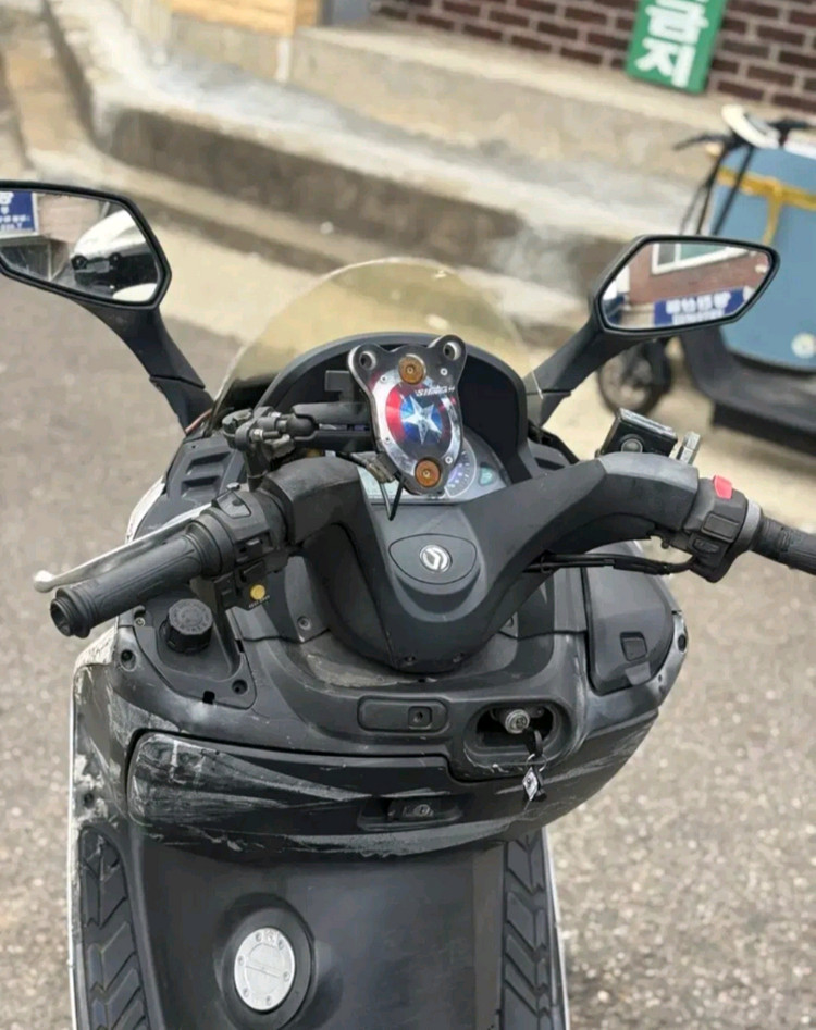 Sym보이져125cc 15년 5만키로마실용 엔진짱짱 이미지