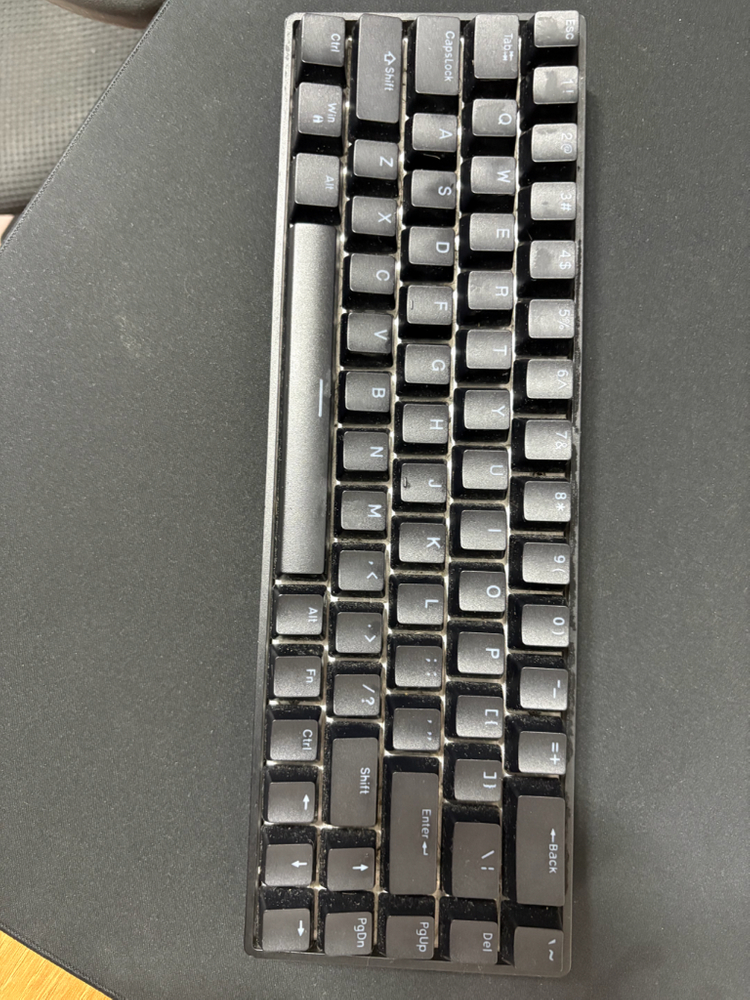 레이븐68 래피드트리거 키보드 이미지