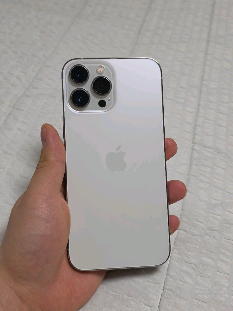 판매)아이폰13프로맥스 256기가 실버 자급제 이미지