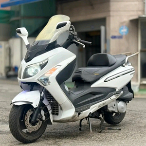 sym 오디오튜닝 보이져125cc 8만키로 싸게 팝니다 이미지