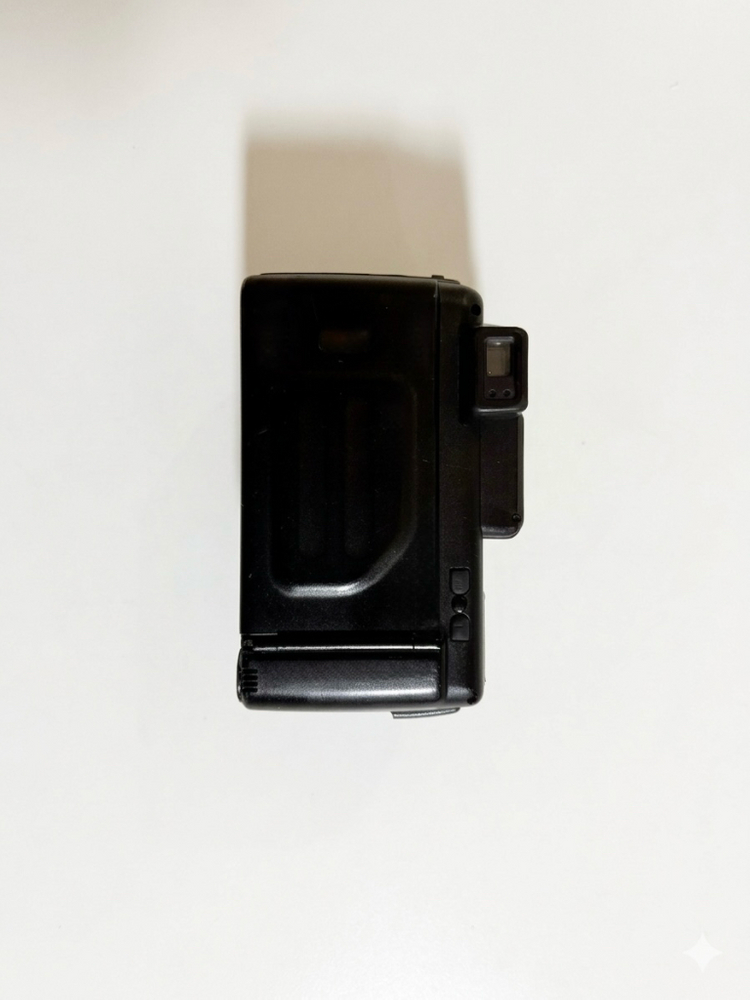 코니카 현장감독 빈티지 필름 카메라 이미지