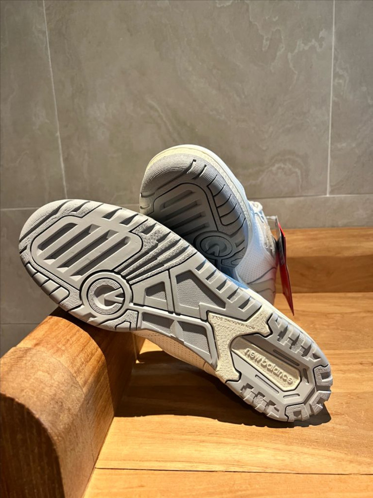 뉴발란스 bb550pwg 270,275,280 이미지