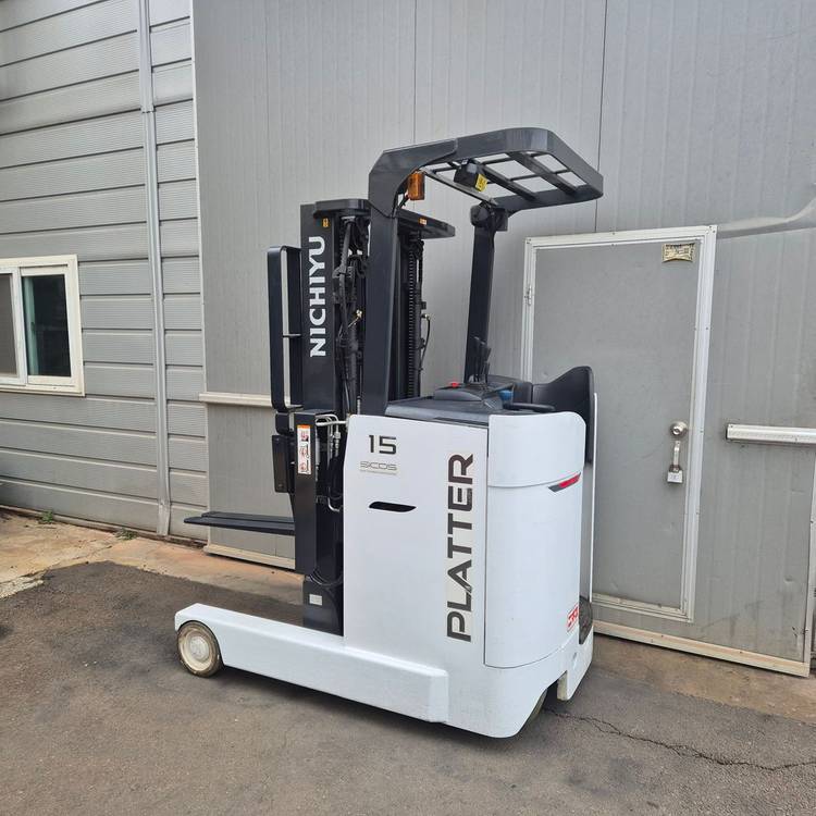 니찌유 중고 전동지게차 1.5톤 3단 4500MM FBR15-85 2021년식 이미지