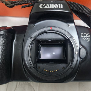 캐논 EOS 1000QD 필름카메라 35-80mm 100-300mm 렌즈 포함 이미지