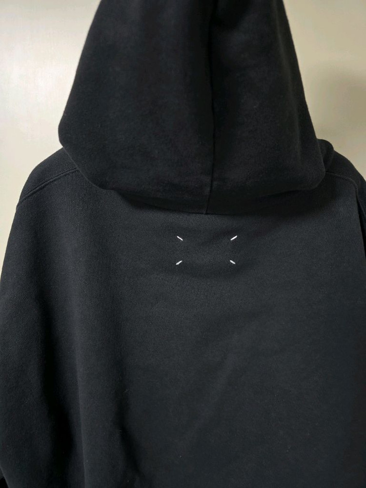 메종 마르지엘라 후디 이미지