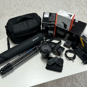 소니 A7M4, 2470GM2 외 촬영 장비 이미지