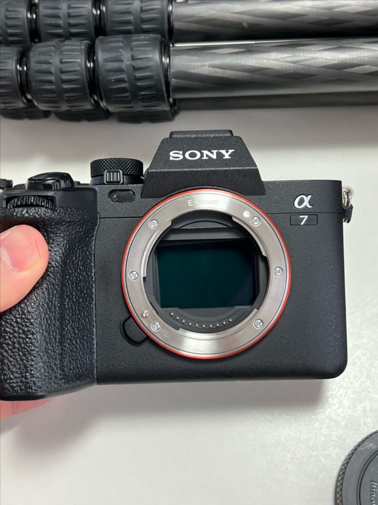 소니 A7M4, 2470GM2 외 촬영 장비 이미지