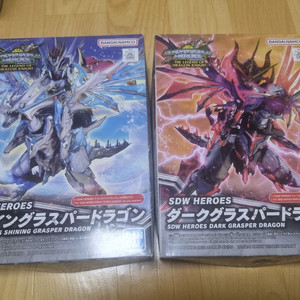 SD건담 샤이닝+다크 그래스퍼 드래곤 팝니다. 이미지