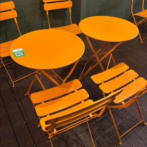 접이식 원형 의자 세트 이미지