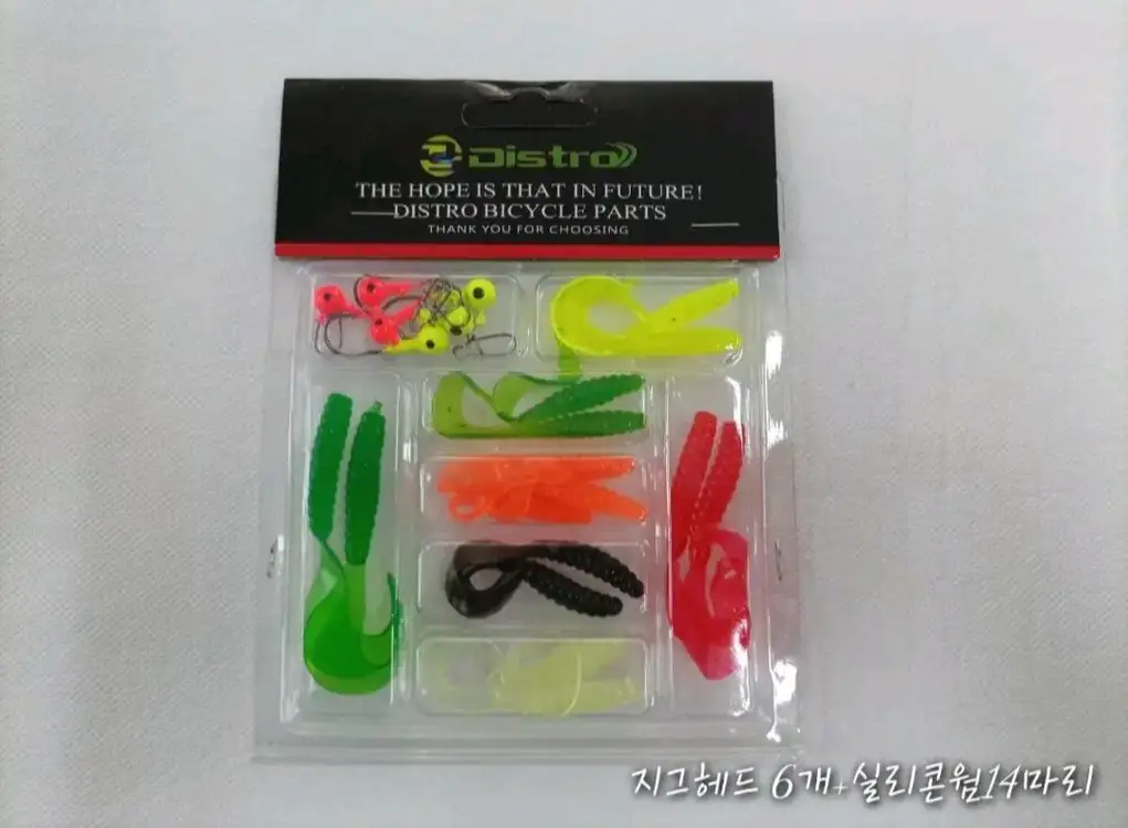 루어낚시대2대+3000번릴2대+릴줄+지그헤드,웜세트 이미지