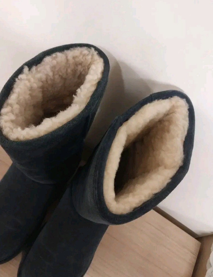 여성 베어파우 엠마 어그부츠 (240) 이미지