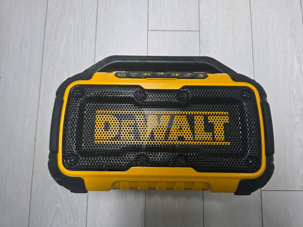 디월트 풀세트 직쏘 컷쏘 그라인더 멀티커터 스킬 월커터 임팩 해머 드릴 실타카 대타카 충전기 배터리 플랜지쏘 이미지