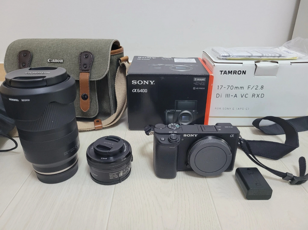 소니 A6400 + 탐론 17-70mm + 번들렌즈 세트 팝니다 이미지