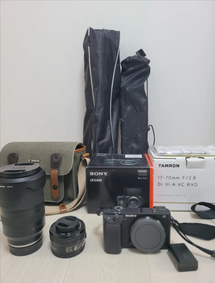 소니 A6400 + 탐론 17-70mm + 번들렌즈 세트 팝니다 이미지