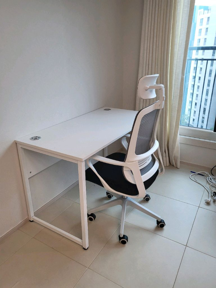 회의용테이블 회의용의자 파티션 책상 의자 서랍 수납장 책장 포밍탁자 접이식탁자 작업탁자 이미지