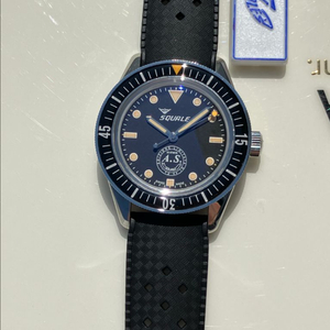 스쿠알레 x fortela 한정판 이미지